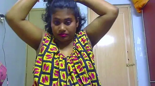 sexy roma online show from December 2024 08:47:01 PM