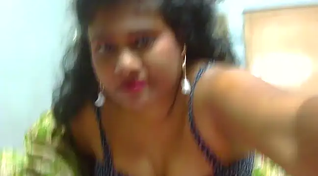 sexy roma online show from January 2025 01:01:01 PM