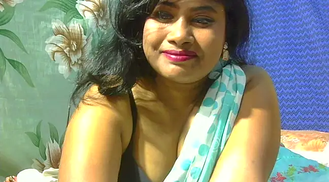 sexy roma online show from February 2025 06:21:01 AM