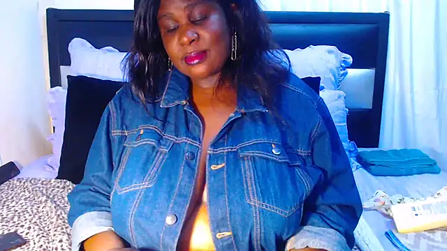 DARKBUSTY030 online show from March 2026 06:03:02 PM