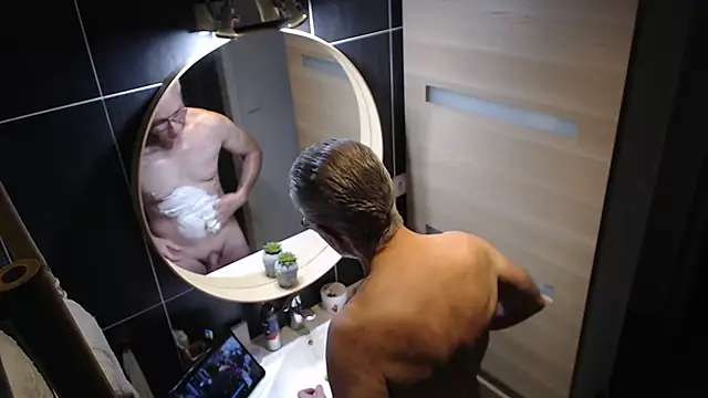 Goduleur69 online show from February 2025 07:28:02 PM