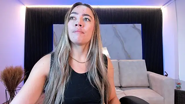 Alessia Taylorr online show from October 2025 11:29:01 AM