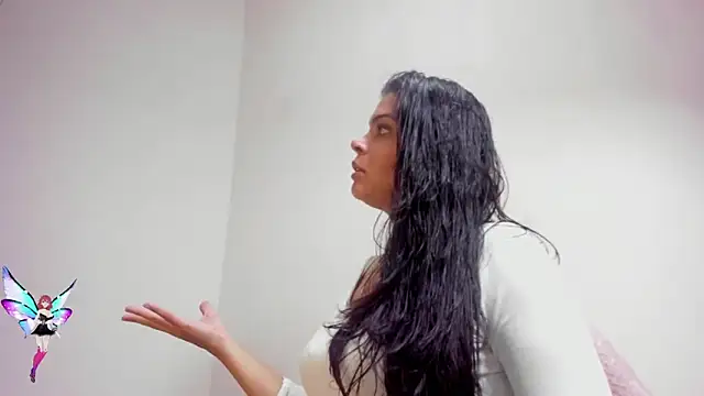 Sweetdreamses  online show from February 2025 01:36:01 PM