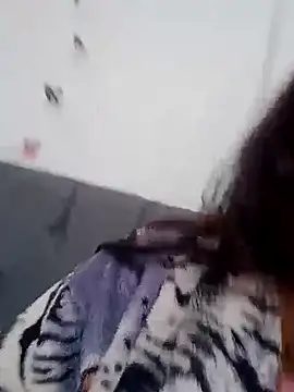 Indiazinhax online show from January 2025 05:26:01 PM