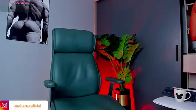 noah crux online show from March 2026 11:50:01 AM