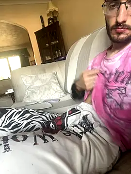 Snapshot of EE123458 chatting on September 2025 02:07:02 PM EE123458 online show from September 2025 02:07:02 PM