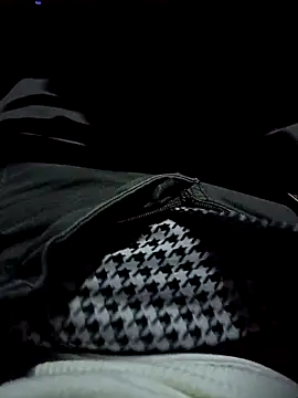 stripcam01 online show from March 2026 05:58:02 AM