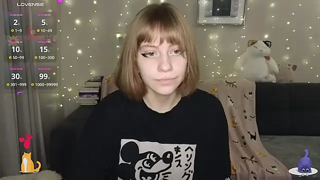 Snapshot of HermioneHHH chatting on January 2025 06:46:01 PM HermioneHHH online show from January 2025 06:46:01 PM