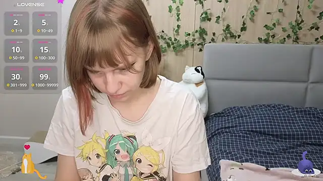 Snapshot of HermioneHHH chatting on February 2025 10:03:02 PM HermioneHHH online show from February 2025 10:03:02 PM