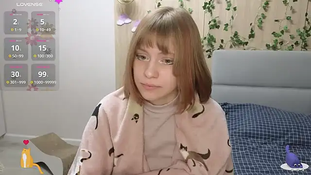 Snapshot of HermioneHHH chatting on February 2025 10:14:02 PM HermioneHHH online show from February 2025 10:14:02 PM