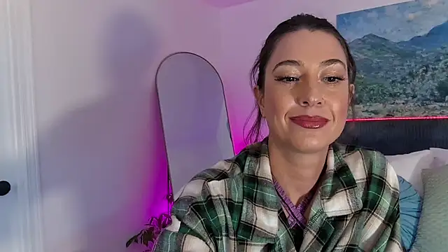 Snapshot of OutdoorXventure chatting on November 2025 04:36:01 AM OutdoorXventure online show from November 2025 04:36:01 AM