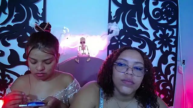 your little naughty1 online show from October 2025 03:09:01 AM