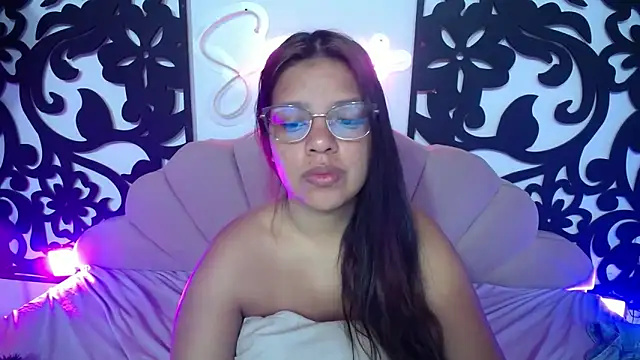 your little naughty1 online show from November 2025 11:05:02 AM