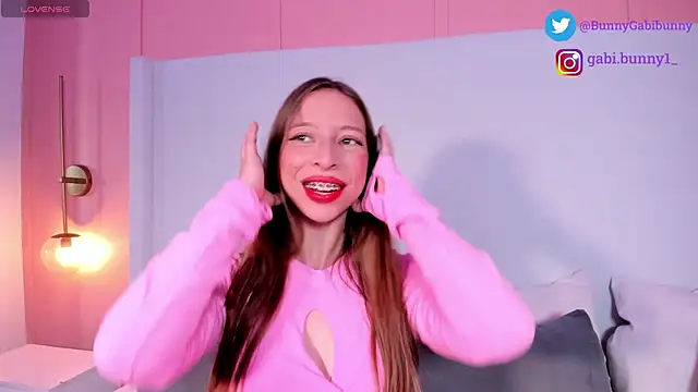 gabi bunny online show from December 2024 05:23:02 PM