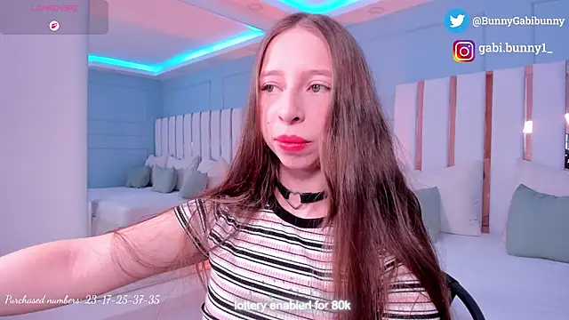 Snapshot of gabi_bunny chatting on July 2026 05:17:01 PM gabi bunny online show from July 2026 05:17:01 PM