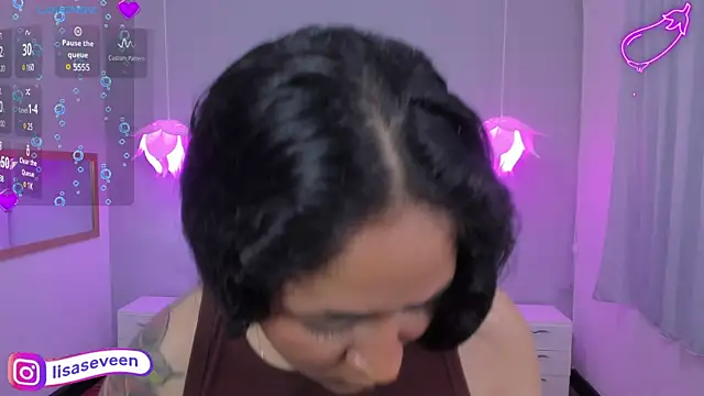 Lisa7 7 online show from January 2025 01:00:02 AM