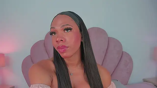 Nicole Paradise online show from December 2024 12:55:02 PM