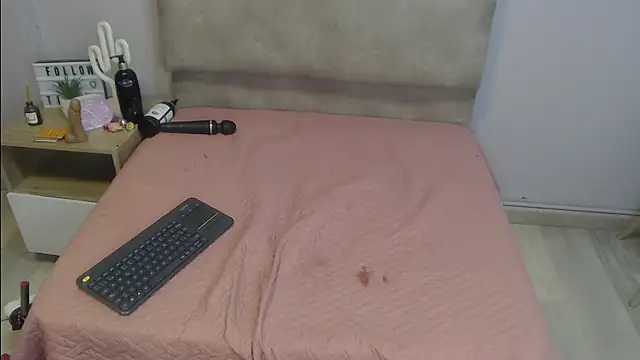 SophiaMeyerst online show from April 2026 07:58:02 PM