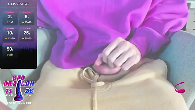 Snapshot of sexy_in_the_dark chatting on February 2025 01:59:02 PM sexy in the dark online show from February 2025 01:59:02 PM