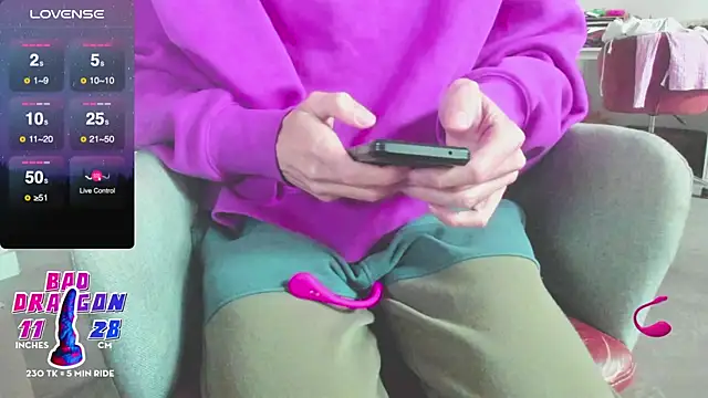 Snapshot of sexy_in_the_dark chatting on March 2025 08:05:01 AM sexy in the dark online show from March 2025 08:05:01 AM