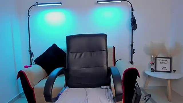 cloy baby   online show from February 2025 12:19:02 AM