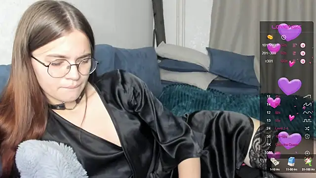 lina haall online show from January 2025 03:44:02 PM