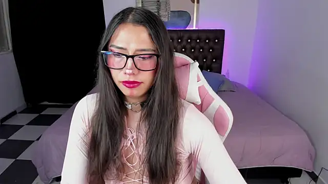 paula kawaiifu  online show from February 2025 05:09:02 PM