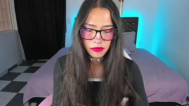 paula kawaiifu  online show from February 2025 05:15:01 PM