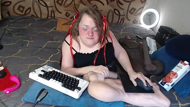 MiniNatalie online show from March 2025 07:05:02 AM