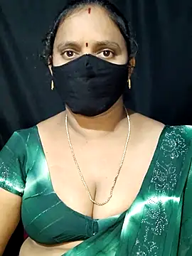 vintage-vibs online show from March 2025 05:41:02 PM