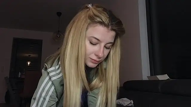 Mia-Minou online show from February 2025 10:36:01 PM