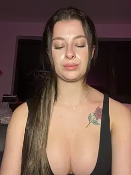 Mia-Minou online show from November 2025 10:31:02 PM