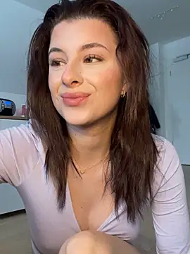 Mia-Minou online show from February 2026 02:24:02 PM