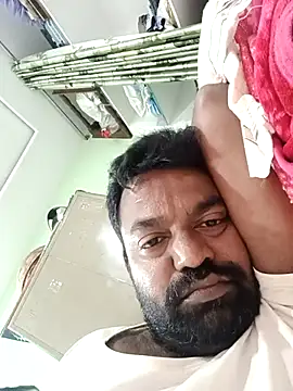 Snapshot of PVNRAO0831 chatting on October 2025 05:04:02 AM PVNRAO0831 online show from October 2025 05:04:02 AM