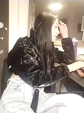 Snapshot of Isabella_21x chatting on February 2025 12:26:02 PM Isabella 21x online show from February 2025 12:26:02 PM