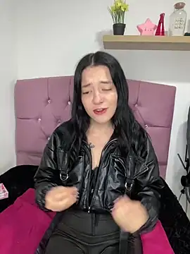 Snapshot of Isabella_21x chatting on February 2025 12:17:02 PM Isabella 21x online show from February 2025 12:17:02 PM