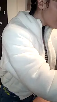 Snapshot of Isabella_21x chatting on February 2025 03:19:01 PM Isabella 21x online show from February 2025 03:19:01 PM