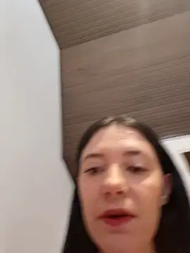 Snapshot of Isabella_21x chatting on December 2025 12:43:02 PM Isabella 21x online show from December 2025 12:43:02 PM