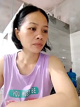 Aninyin22 online show from September 2025 11:48:01 PM