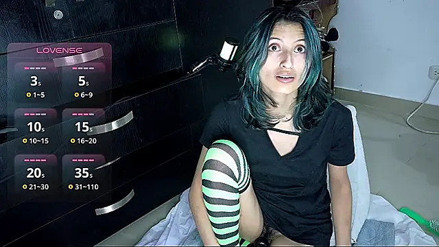 Camila---torres online show from November 2025 03:19:01 AM