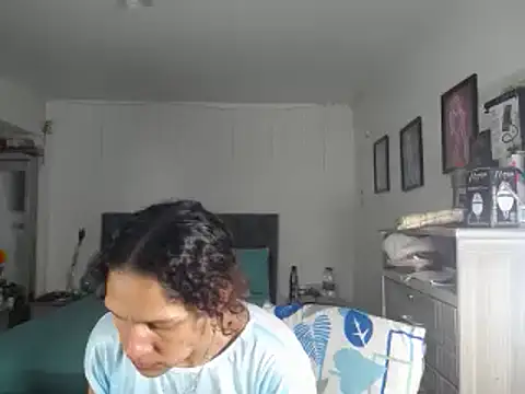 Corina hot online show from December 2024 10:23:01 PM