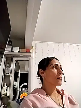 Corina hot online show from January 2025 02:02:01 AM