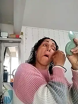 Corina hot online show from January 2025 07:13:02 PM