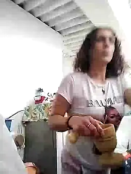 Corina hot online show from February 2025 06:32:02 PM