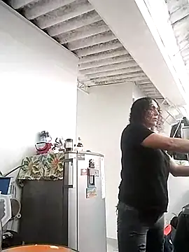 Corina hot online show from February 2025 07:36:01 PM