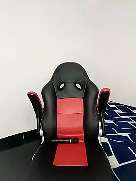 Snapshot of Fanny_Klean chatting on January 2025 06:38:02 AM Fanny Klean online show from January 2025 06:38:02 AM