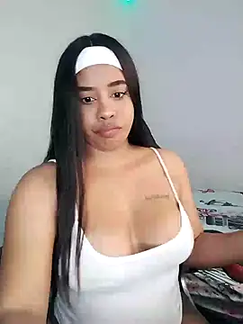 Snapshot of Fanny_Klean chatting on January 2025 04:36:02 AM Fanny Klean online show from January 2025 04:36:02 AM