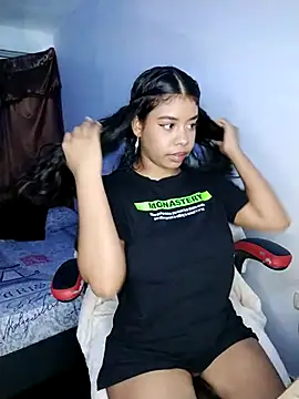 Snapshot of Fanny_Klean chatting on September 2025 06:15:02 AM Fanny Klean online show from September 2025 06:15:02 AM