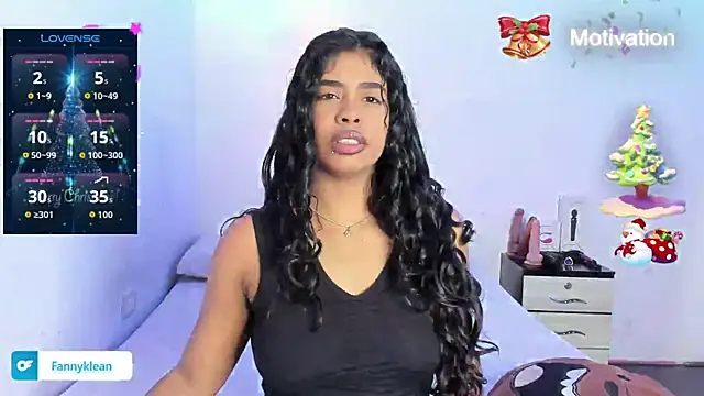 Snapshot of Fanny_Klean chatting on December 2025 04:44:02 AM Fanny Klean online show from December 2025 04:44:02 AM