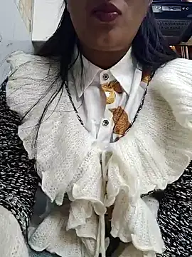 Manpreet kaur21 online show from January 2025 08:45:02 AM